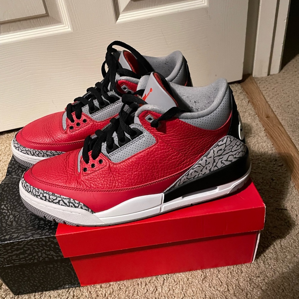 Jordan 3 se unite fire red